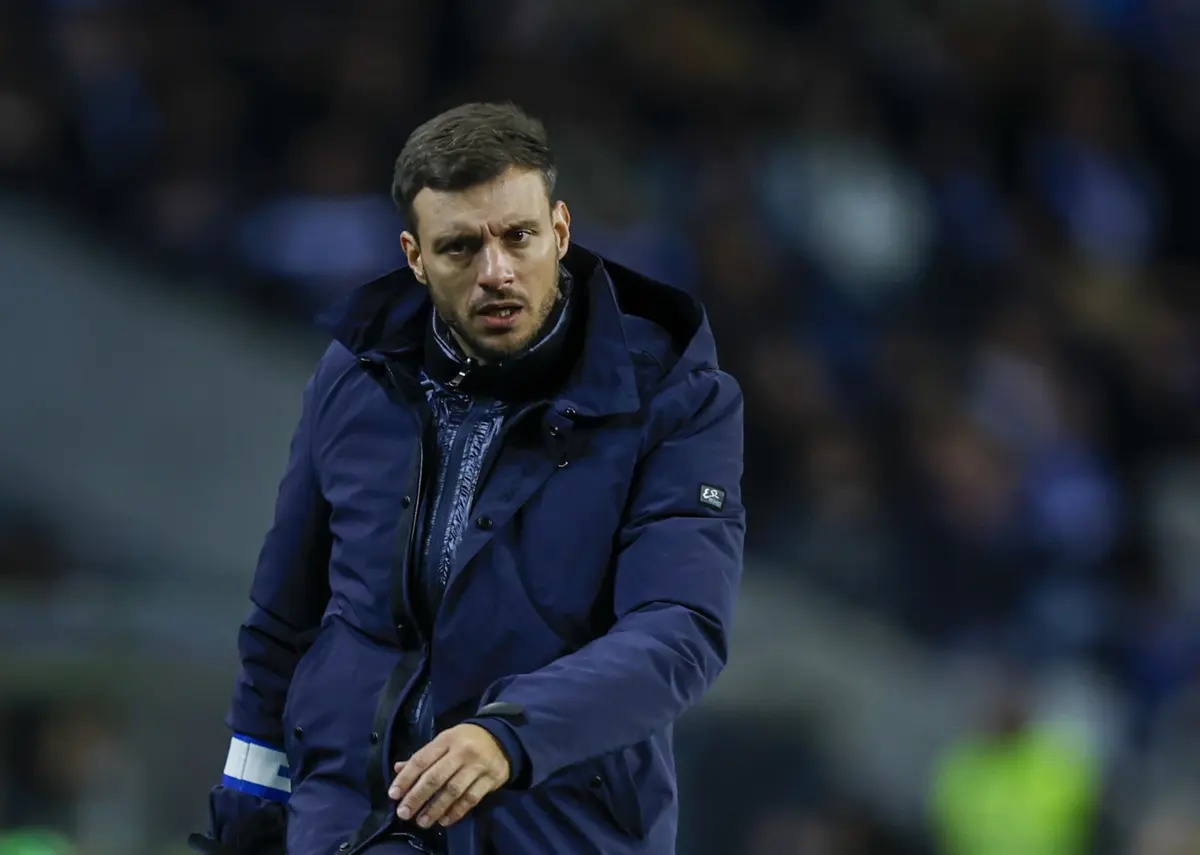 Imagem de contexto do artigo Martín Anselmi (39) vs. Claudio Ranieri (73): argentino desafia a velha raposa