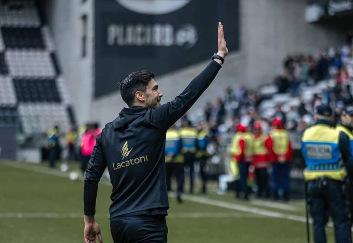 Imagem de contexto do artigo Tozé Marreco suspenso: "Forma provocatória e inflamatória, ao festejar o golo, cerrando os punhos"