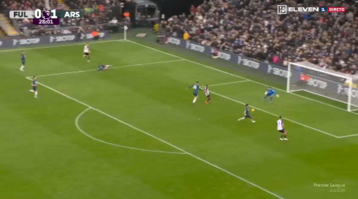 Imagem de contexto do artigo Ex-Benfica Jiménez marcou desta forma no Fulham-Arsenal: ora veja