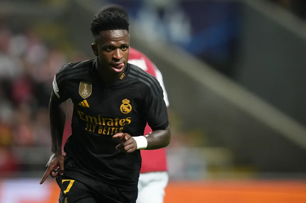 Vini Jr. foi um "quebra-cabeças" para a defensiva do Braga