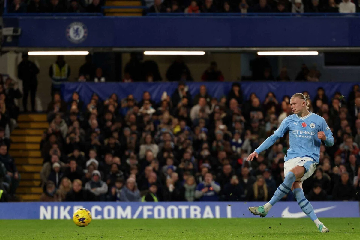 Imagem de contexto do artigo Um português e um ex-FC Porto na equipa de estrelas de Haaland