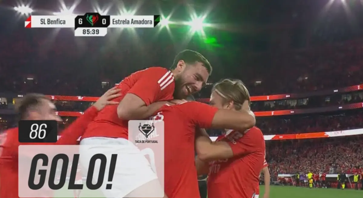 Imagem de contexto do artigo Da impaciência ao golos: Arthur Cabral bisa no Benfica-Estrela da Amadora