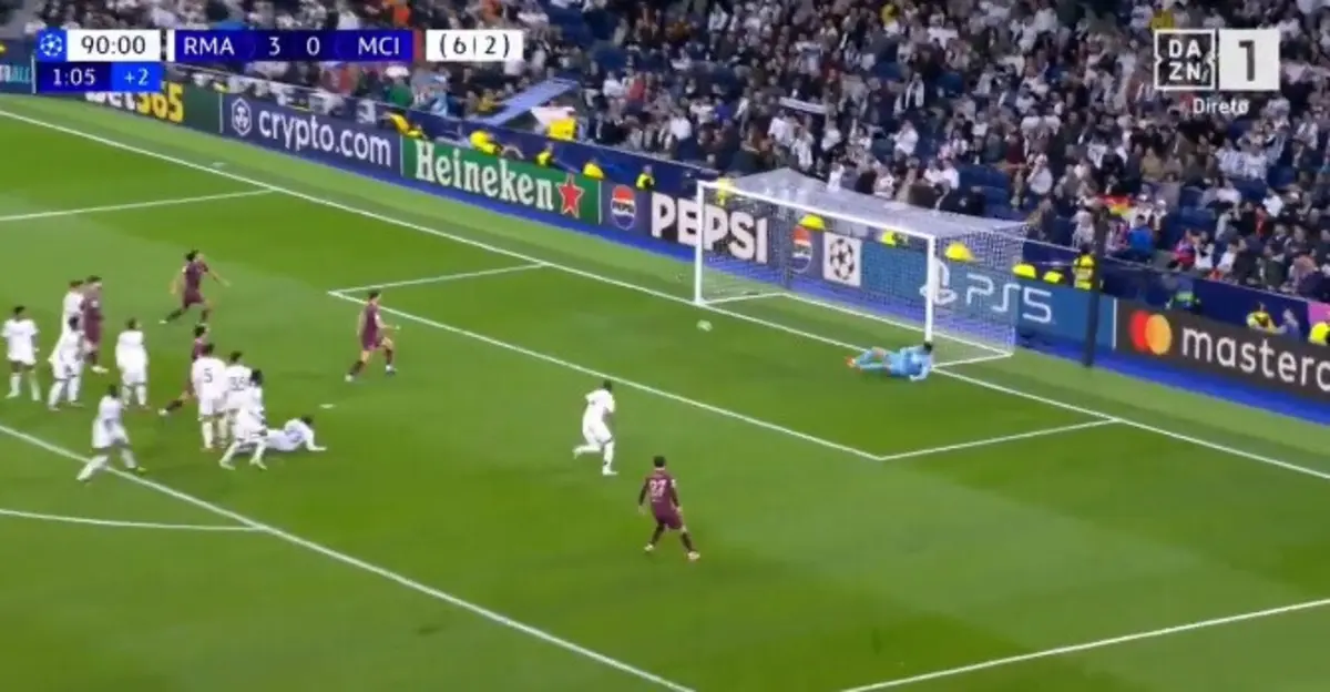 Imagem de contexto do artigo Nico González estreia-se a marcar pelo City, mas não evita eliminação: veja