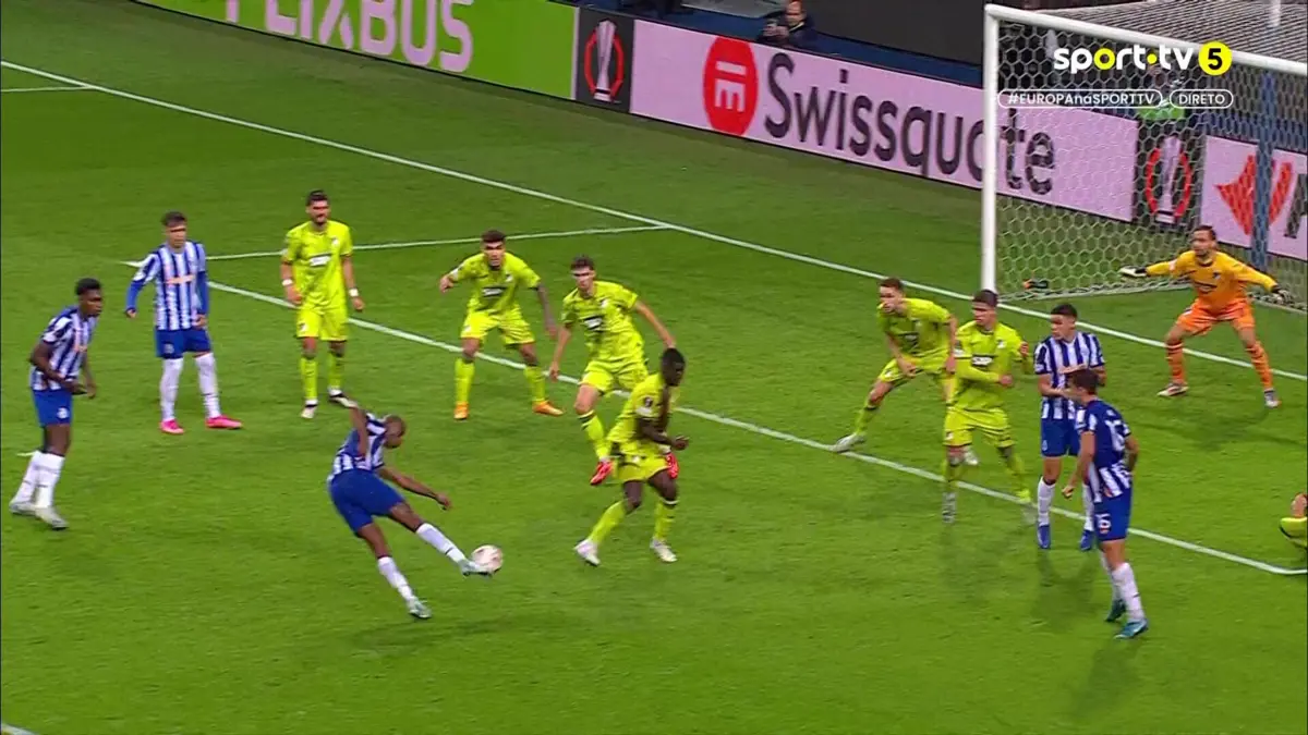 Imagem de contexto do artigo Tiago Djaló volta a marcar pelo FC Porto, agora ao Hoffenheim. Veja o lance