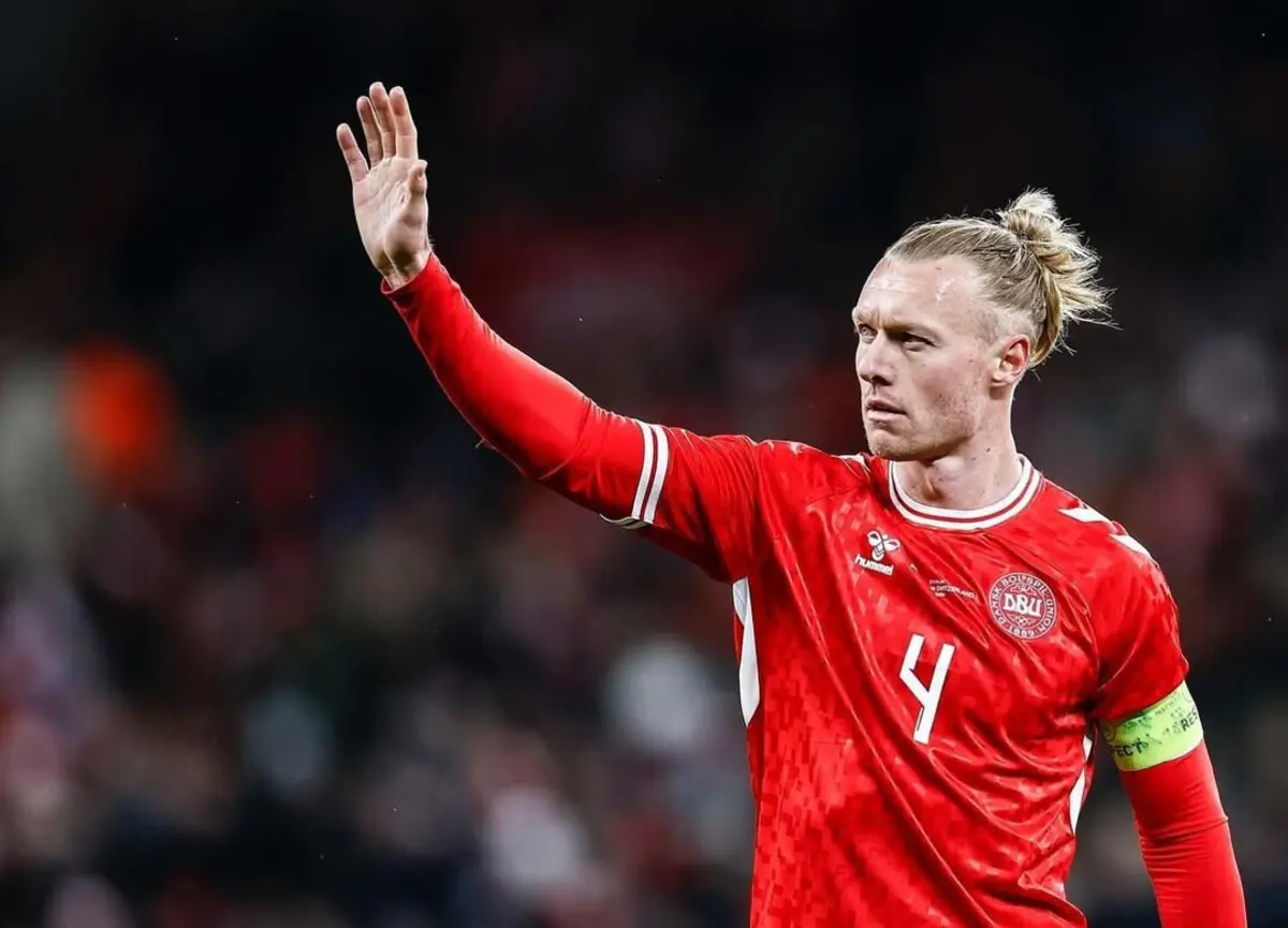 Simon Kjaer (créditos: Instagram)