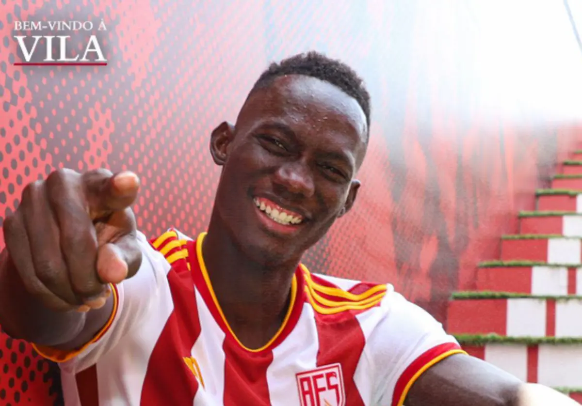 Imagem de contexto do artigo Aves SAD apresenta Sidi Bane como reforço: "Vim provar o meu valor"