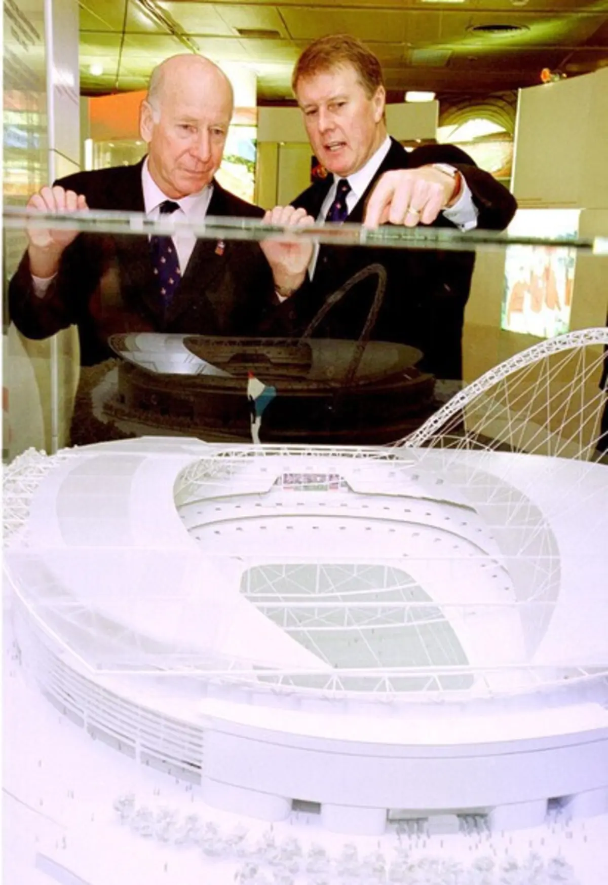 Bobby Charlton e Geoff Hurst