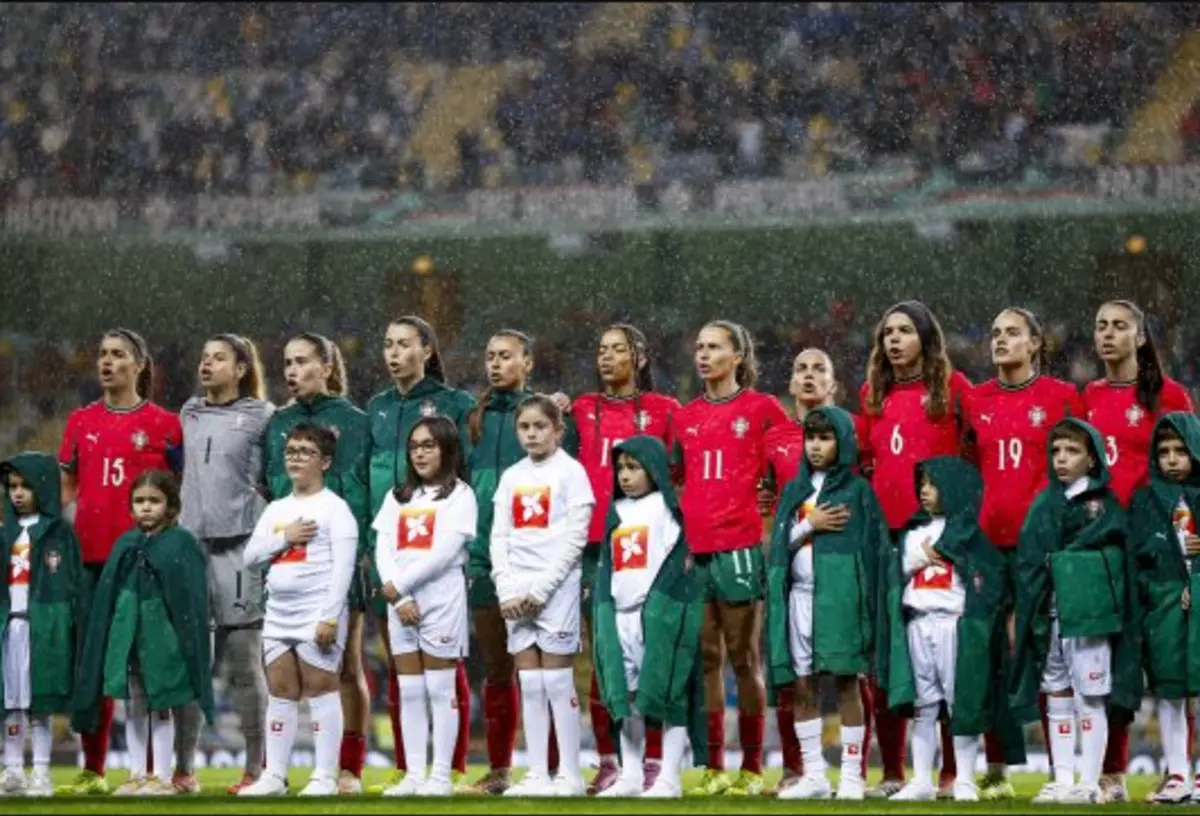 A seleção portuguesa de futebol feminino