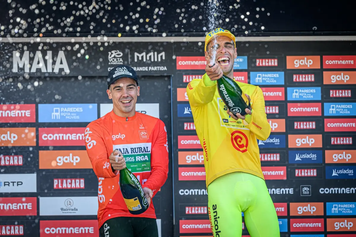 Iúr Leitão à esquerda (Créditos: Pedro Granadeiro)