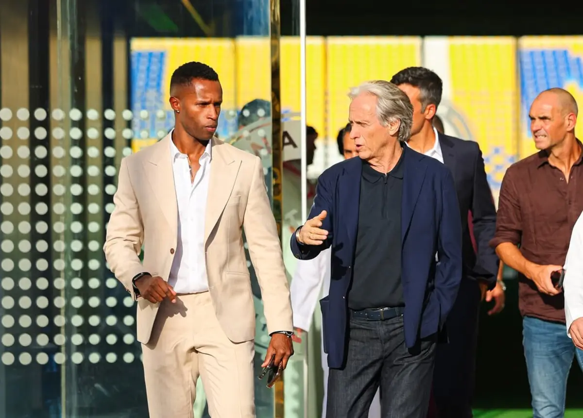 Imagem de contexto do artigo José Semedo dá a cara no primeiro dia de Jorge Jesus: "Volto onde me sinto bem e acarinhado"