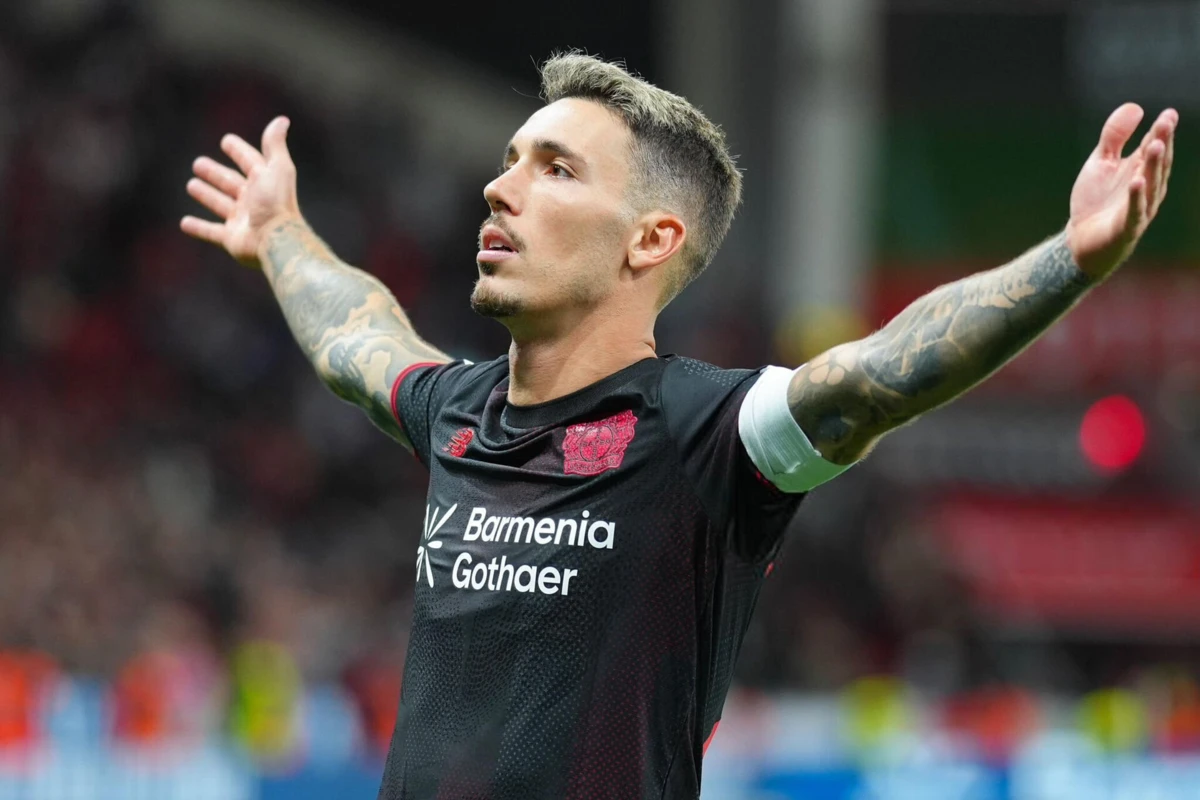 Imagem de contexto do artigo Bayer Leverkusen vence na estreia de Kasper Hjulmand com bis de Grimaldo