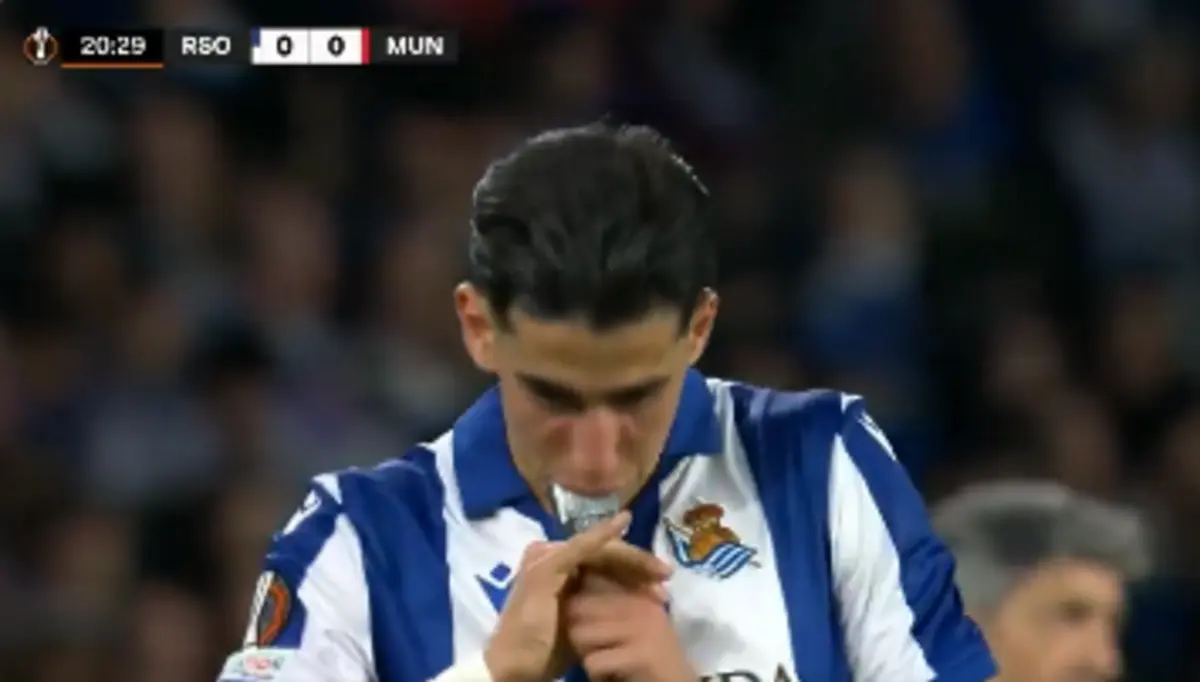 Imagem de contexto do artigo Real Sociedad-Manchester United parou aos 20' por causa do Ramadão