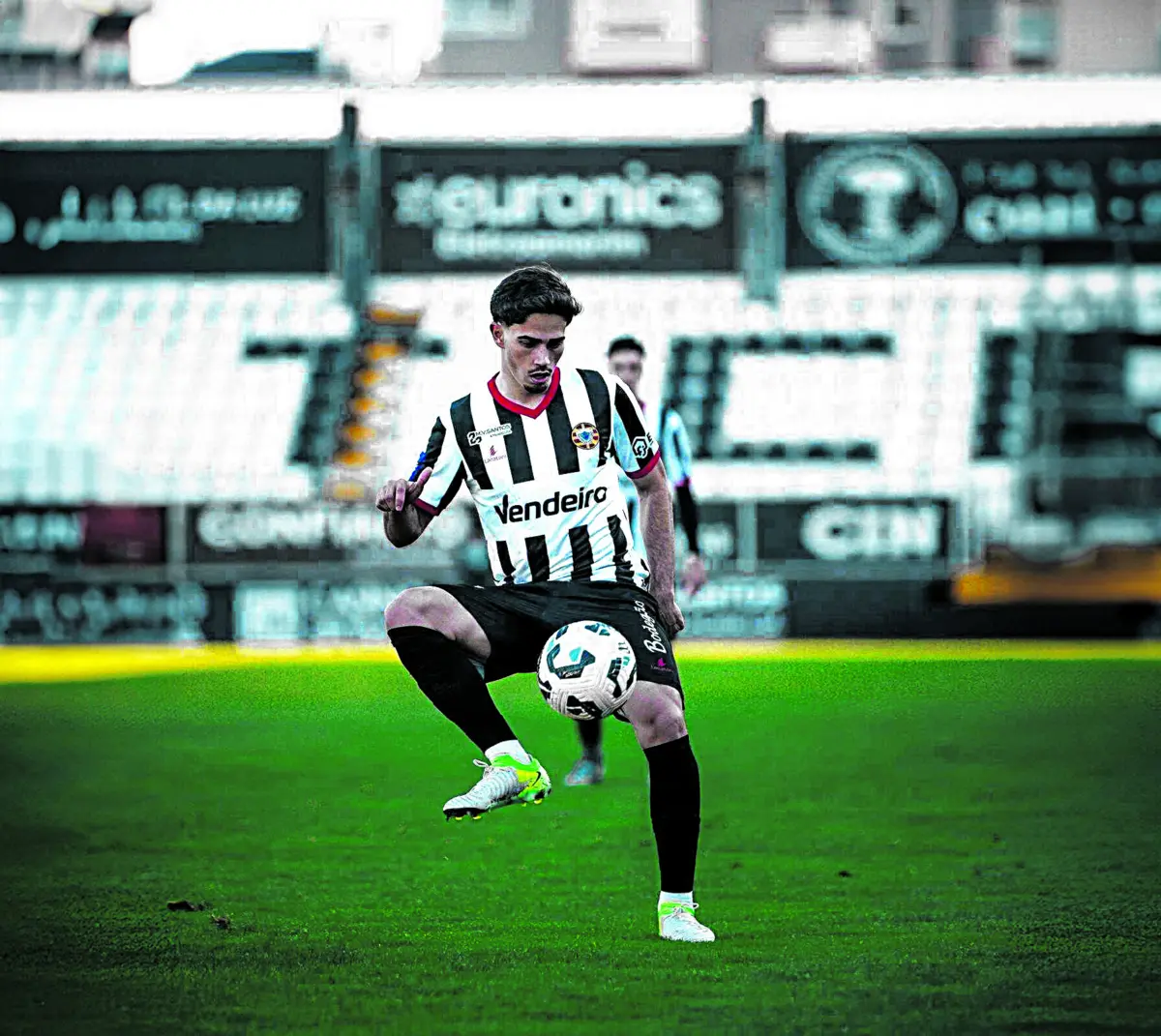 Imagem de contexto do artigo Um 10 à antiga cresce na Póvoa: "Mal soube do interesse do Varzim..."