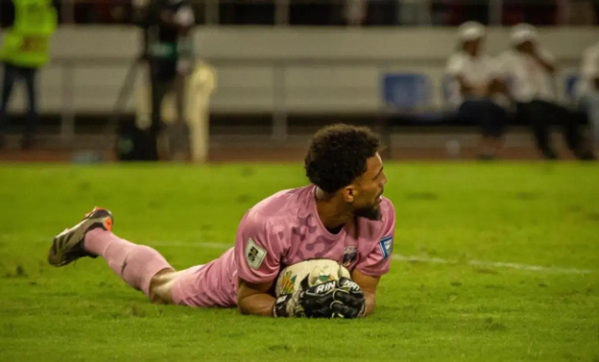 Vozinha na baliza de Cabo Verde