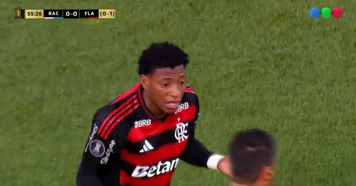 Gonzalo Plata após expulsão polémica