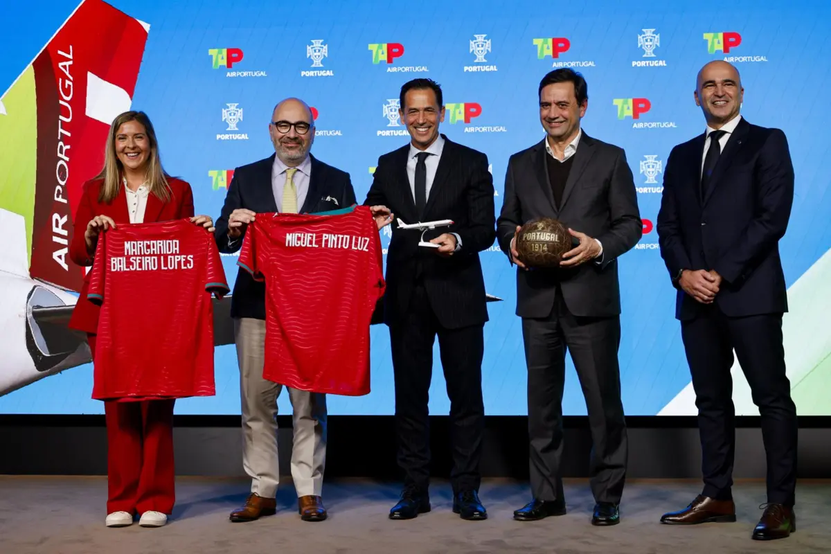 Imagem de contexto do artigo FPF e TAP assinam parceria com foco nos Mundiais de 2026 e de 2030
