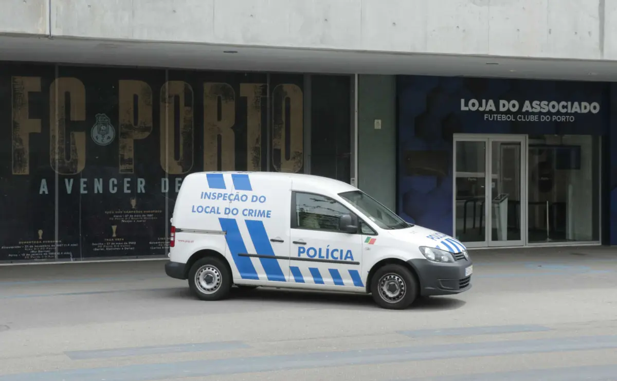 Brigada da PSP no Estádio do Dragão (Amin Chaar / Global Imagens)