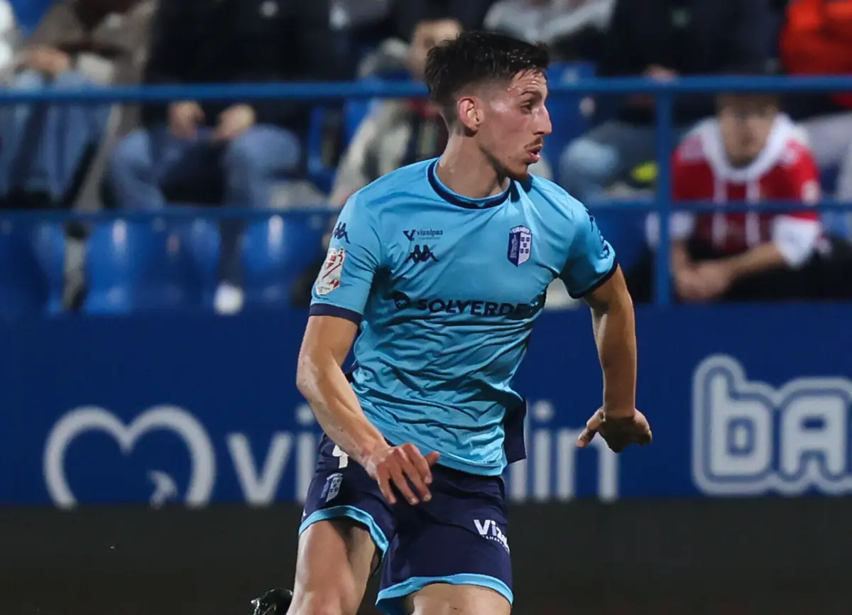 Jota Gonçalves, central e capitão do Vizela