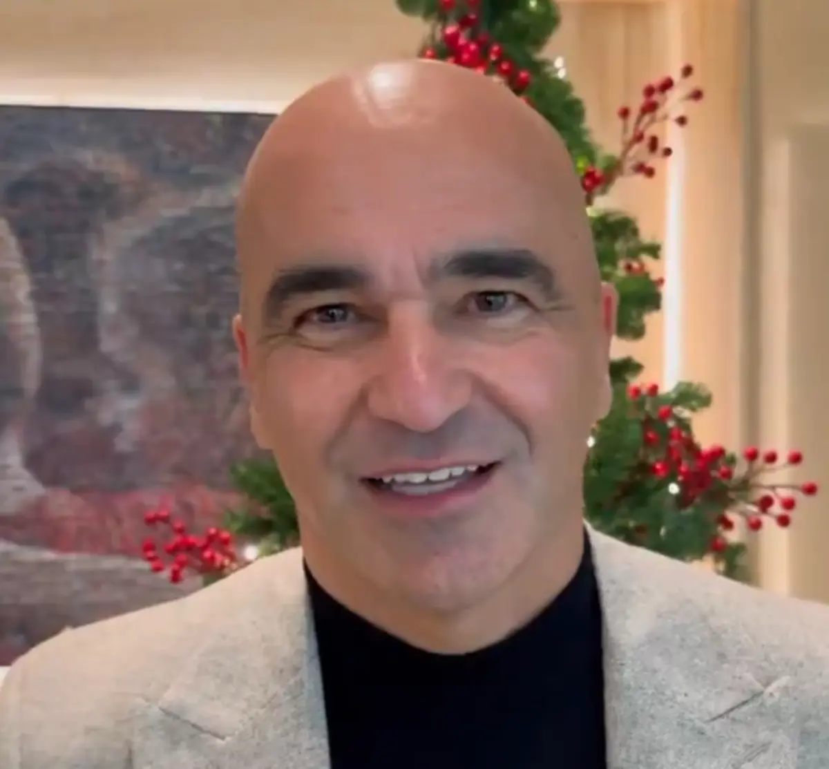 Imagem de contexto do artigo Roberto Martínez responde a perguntas sobre o Natal: o doce, a música e as prendas