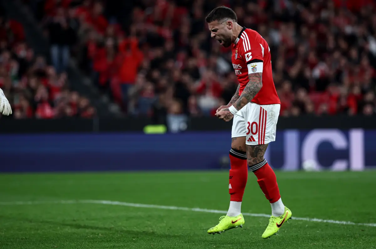 Otamendi é capitão do Benfica