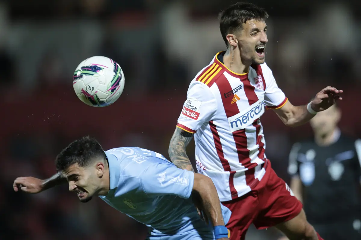 Fernando Fosneca à direita (Créditos: Lusa)