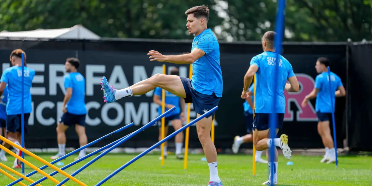 Francisco Moura no treino desta quinta-feira (Créditos: FC Porto)