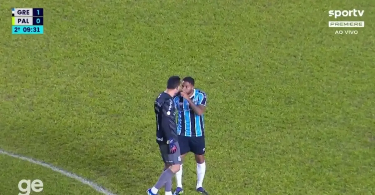 Marchesín discute com Reinaldo (créditos: GeGlobo)