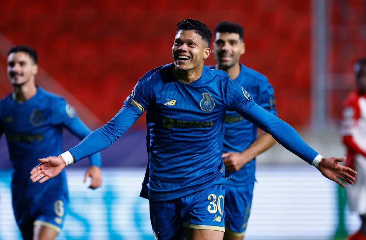 Imagem de contexto do artigo Noite para recordar: reviravolta e goleada do FC Porto em Antuérpia