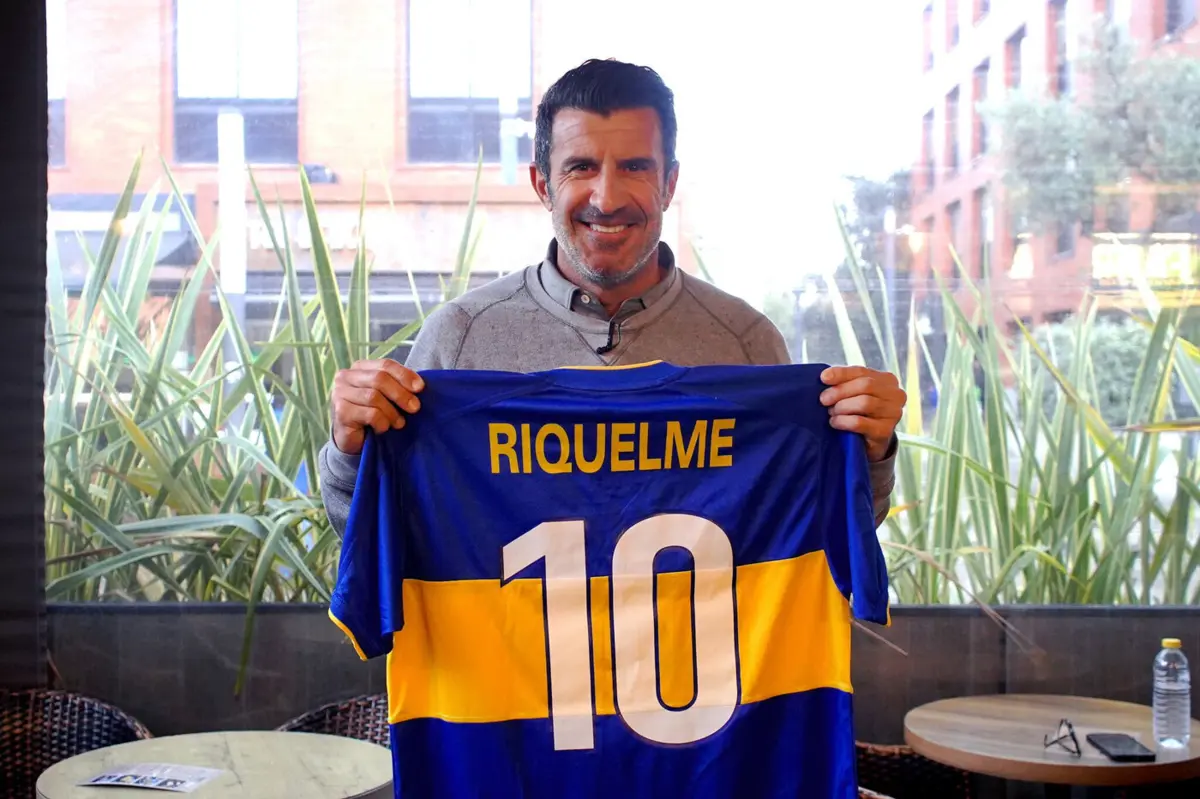 Figo e a camisola de Riquelme