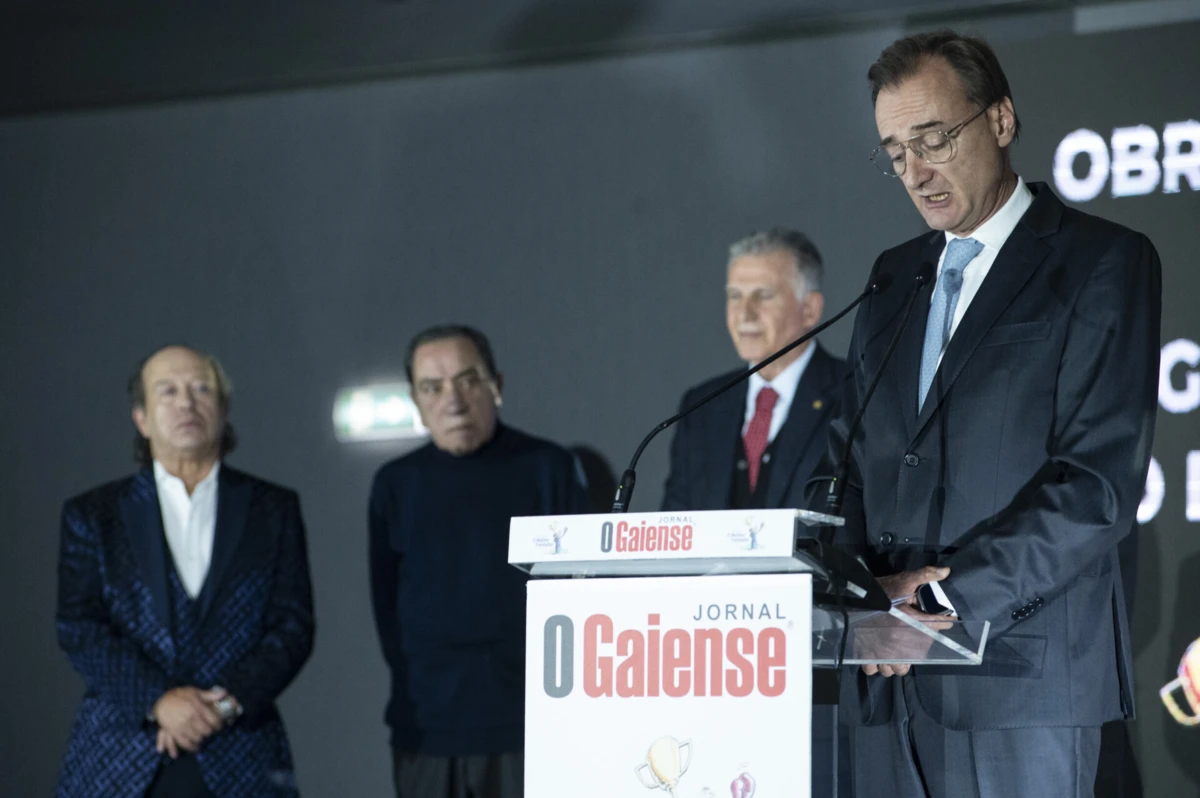 Imagem de contexto do artigo Filho de Pinto da Costa reclama 3,69 milhões de euros a Cláudia Campo