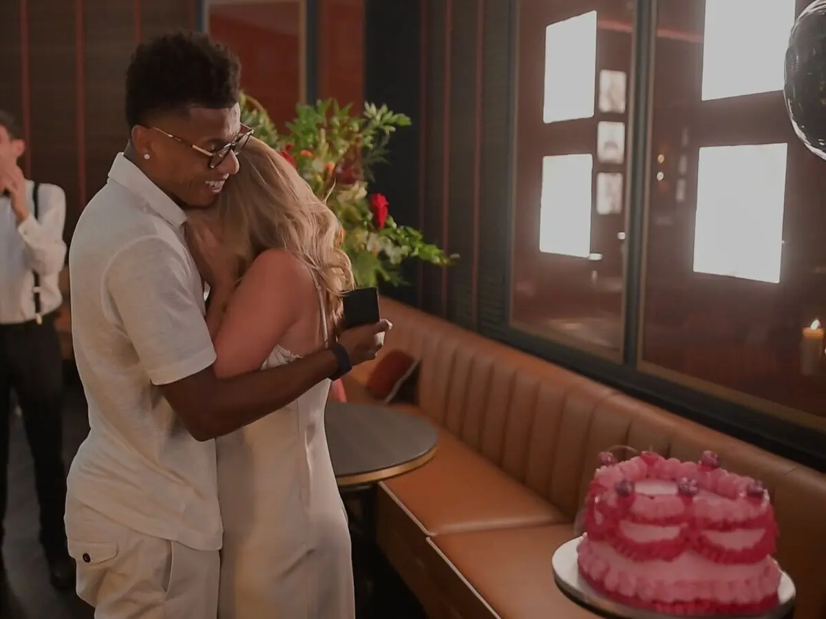 David Neres num momento especial