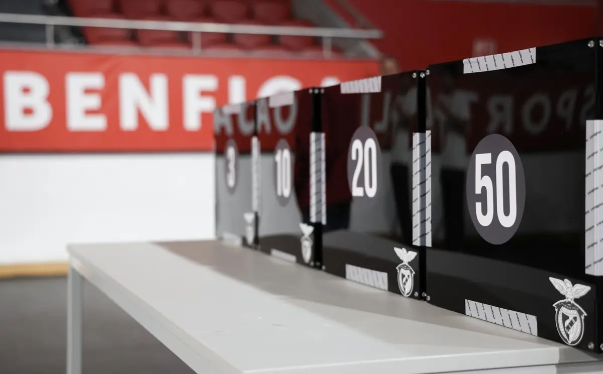 Mesas de voto na Luz