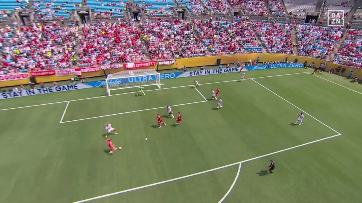 Imagem de contexto do artigo Benfica-Bayern: Schjelderup abre o marcador após cruzamento de Aursnes