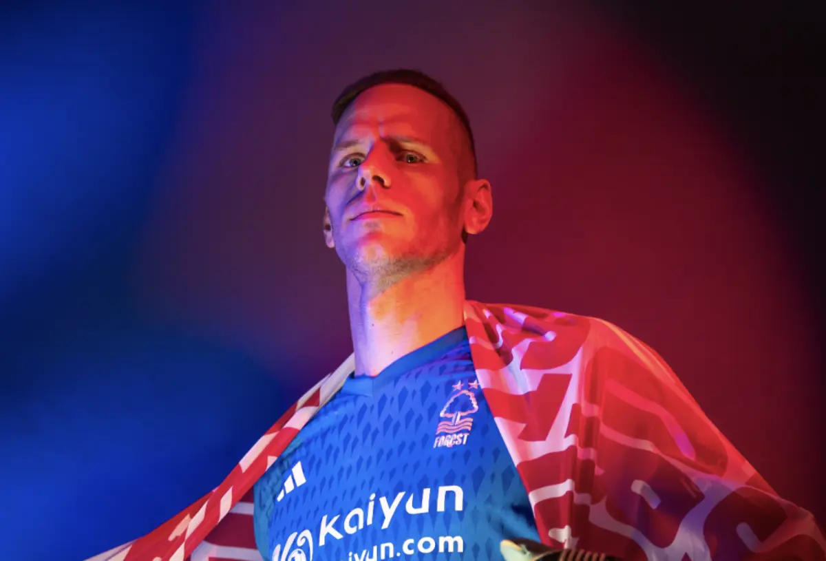 Mats Sels (Créditos: Nottingham Forest)