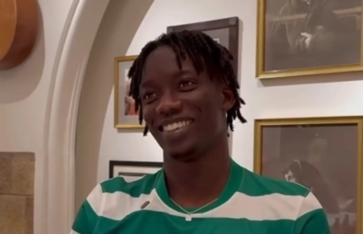 Imagem de contexto do artigo Do jogador favorito ao fado que já o convence: Faye dá-se a conhecer