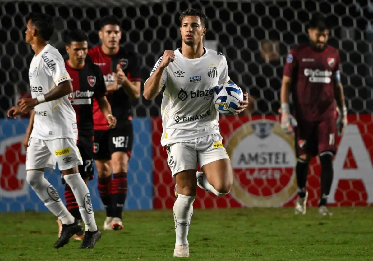 Marcos Leonardo, avançado do Santos (Créditos: NELSON ALMEIDA / AFP)