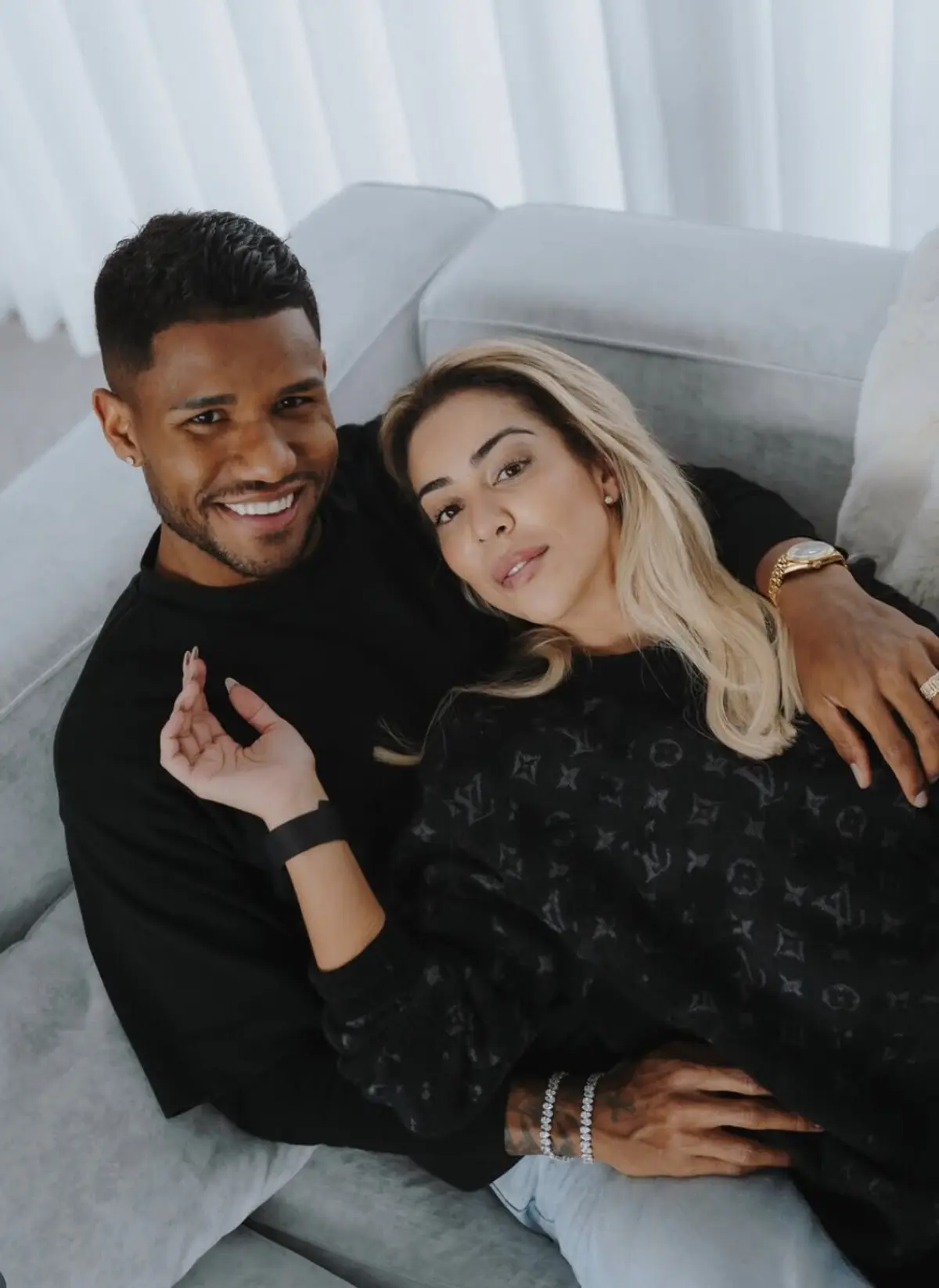 Imagem de contexto do artigo Ameaças de morte, violação e rapto: esposa de Matheus Reis expõe ameaças que tem recebido