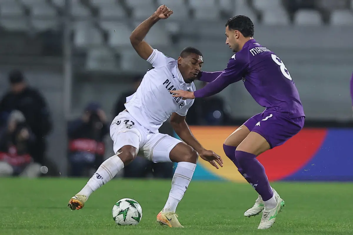 Gustavo Silva e Rolando Mandragora (Créditos: Miguel Pereira)