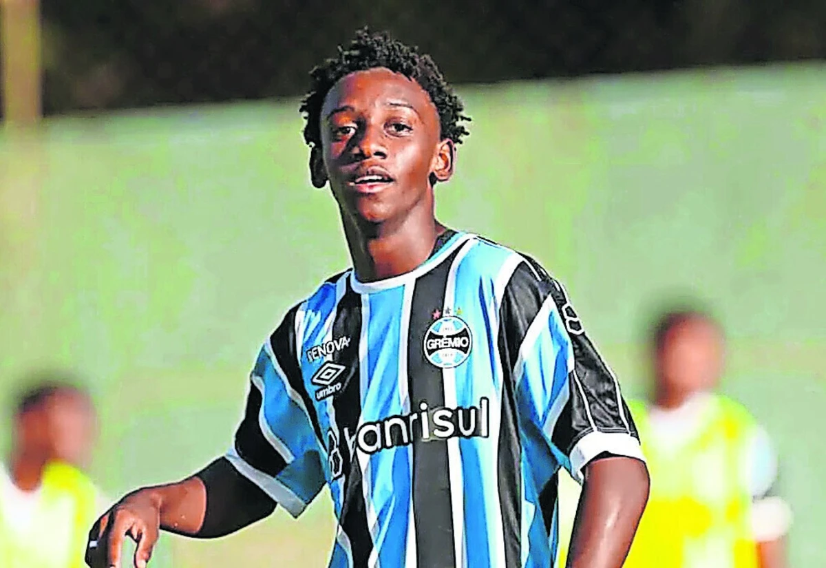 Gabriel Mec é considerado a joia mais recente do futebol brasileiro