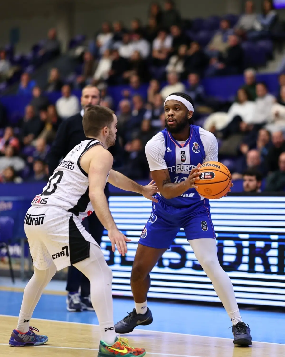 Imagem de contexto do artigo Ovarense denuncia agressões no Porto