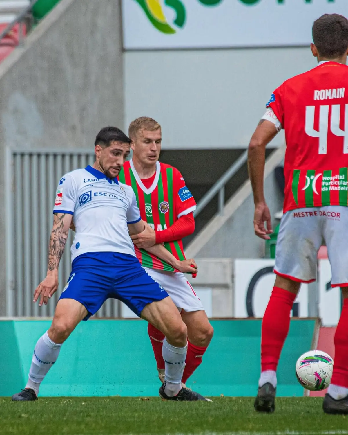 Imagem de contexto do artigo Cristian Tassano vai engrossar opções na defesa do Tondela