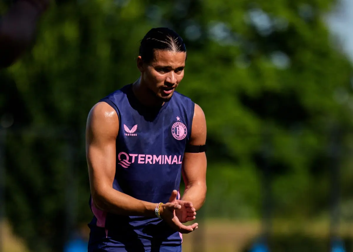 Imagem de contexto do artigo Benfica ao ataque: Moussa avança e Ivanovic na mira