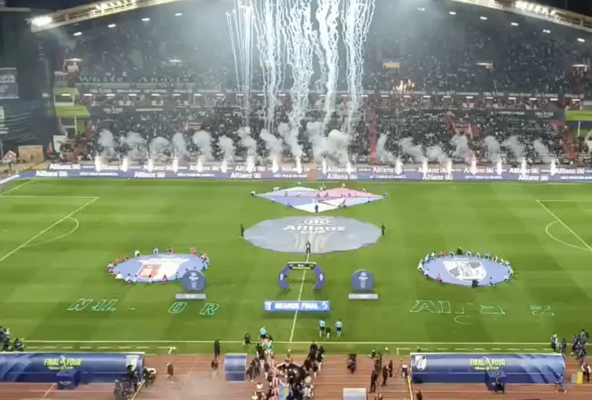 Imagem de contexto do artigo V. Guimarães-Braga: veja o ambiente em Leiria na entrada das equipas no relvado