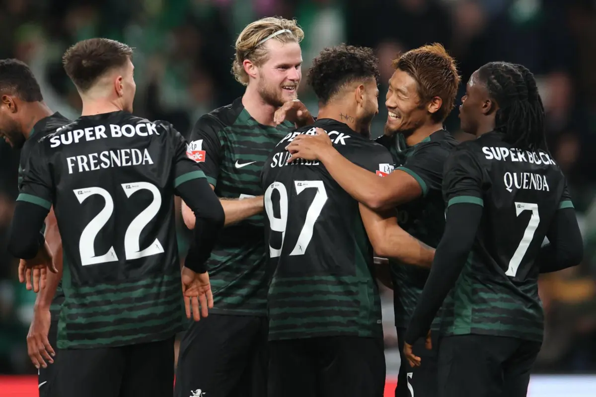 Jogadores do Sporting festejam