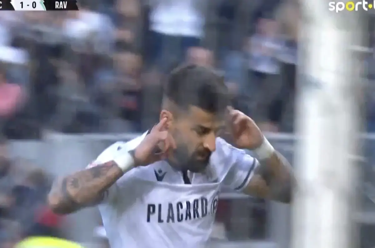 Imagem de contexto do artigo Tiago Silva decidiu o Vitória-Rio Ave na conversão de uma grande penalidade. Ora veja