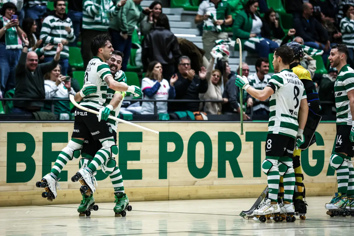 Jogadores do Sporting festejam