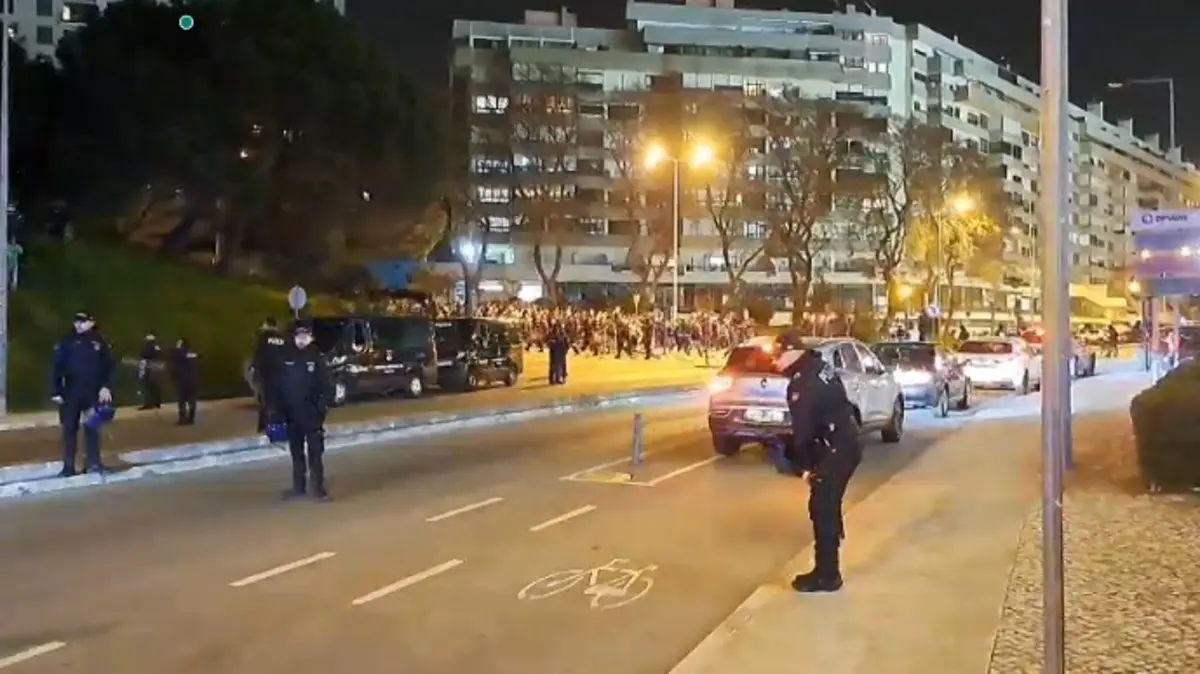 Imagem de contexto do artigo Adeptos do FC Porto já chegaram a Alvalade. Confira o momento