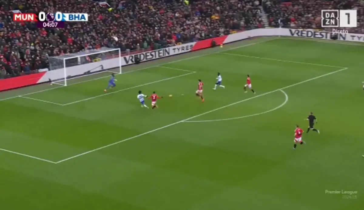 Imagem de contexto do artigo O golo de Minteh que adiantou o Brighton em casa do Manchester United