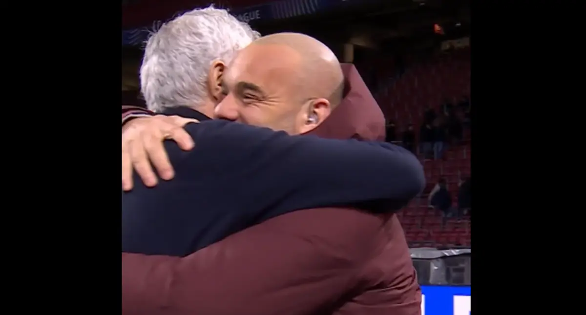 Imagem de contexto do artigo Mourinho com Wesley Sneijder e Dani antes do Ajax-Benfica
