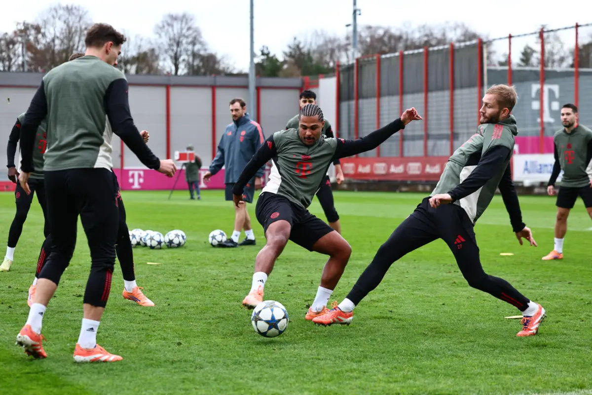 Gnabry no treino no Bayern